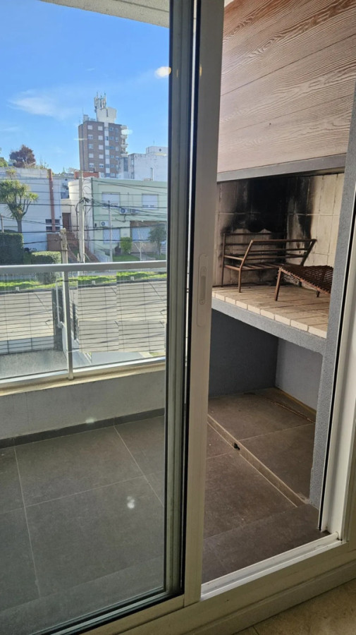 Apartamento ID.6569 - Alquiler Apartamento 1 Dormitorio Buceo  balcon y parrillero