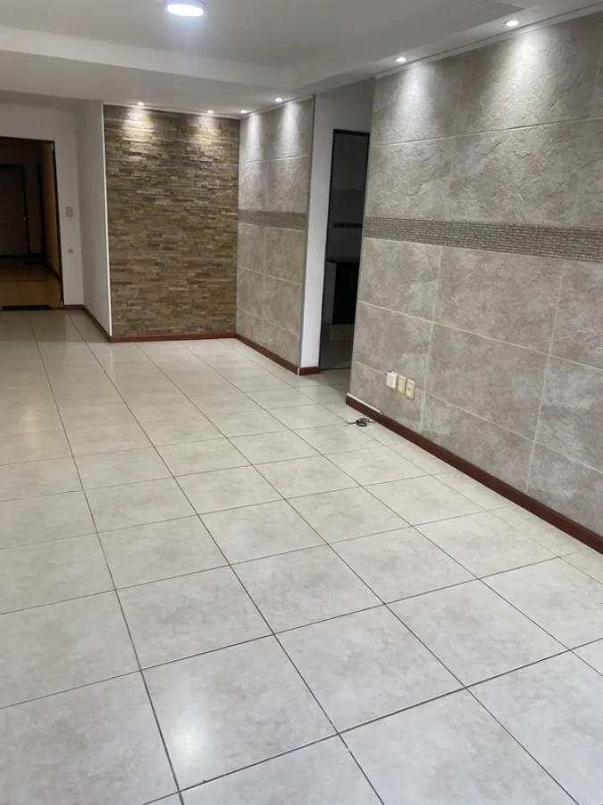 Apartamento ID.6285 - Alquiler Apartamento 2 Dormitorios Aguada con balcon