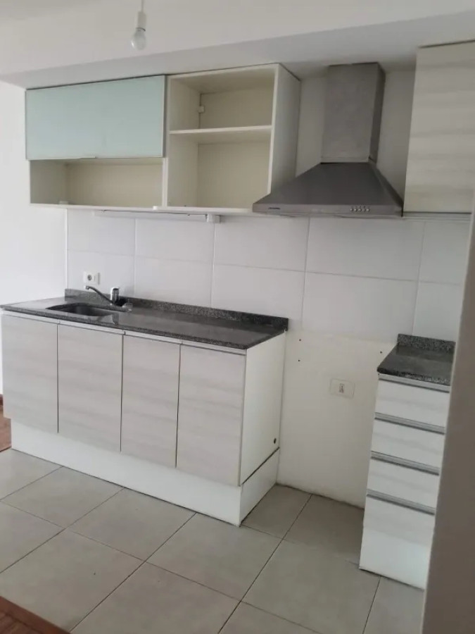 Apartamento ID.5169 - Venta Apartamento Monoambiente Pocitos con balcon y garaje