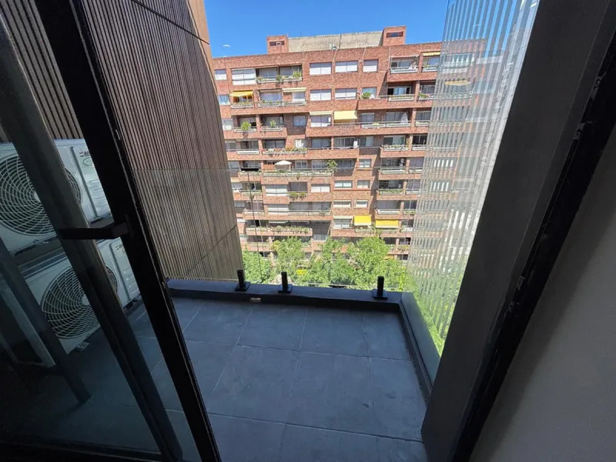 Apartamento ID.6120 - Alquiler Apartamento 1 Dormitorio Pocitos balcon y garaje