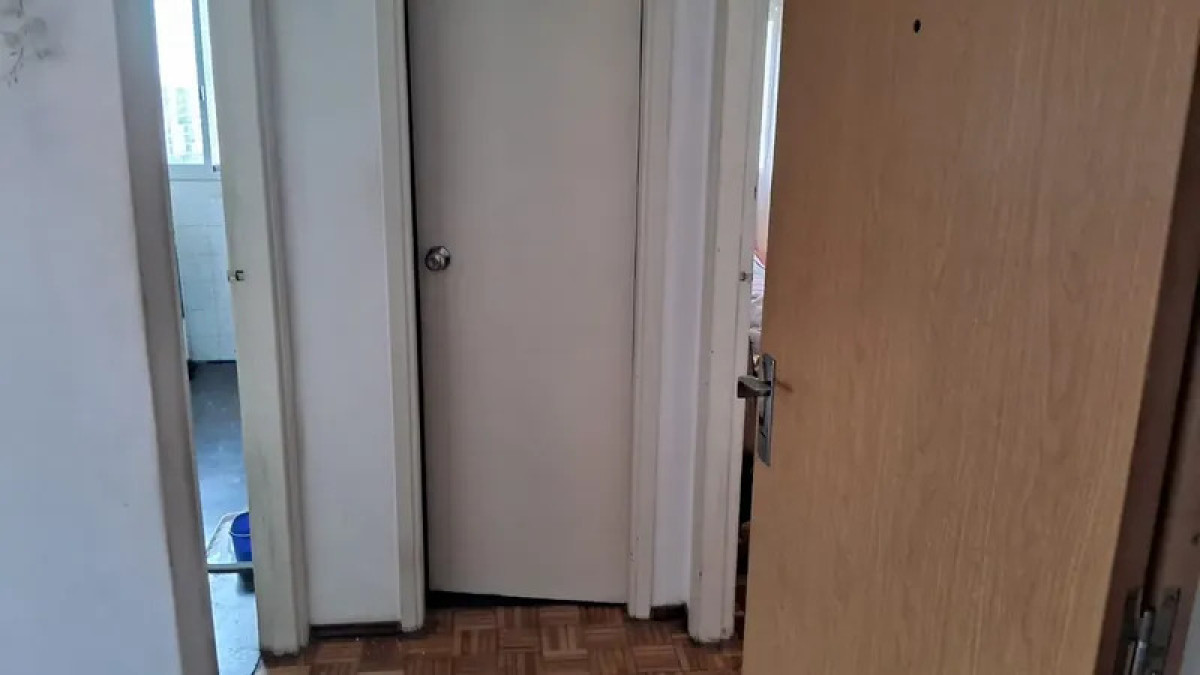 Apartamento ID.6424 - Alquiler Apartamento 4 Dormitorios Centro con cochera 