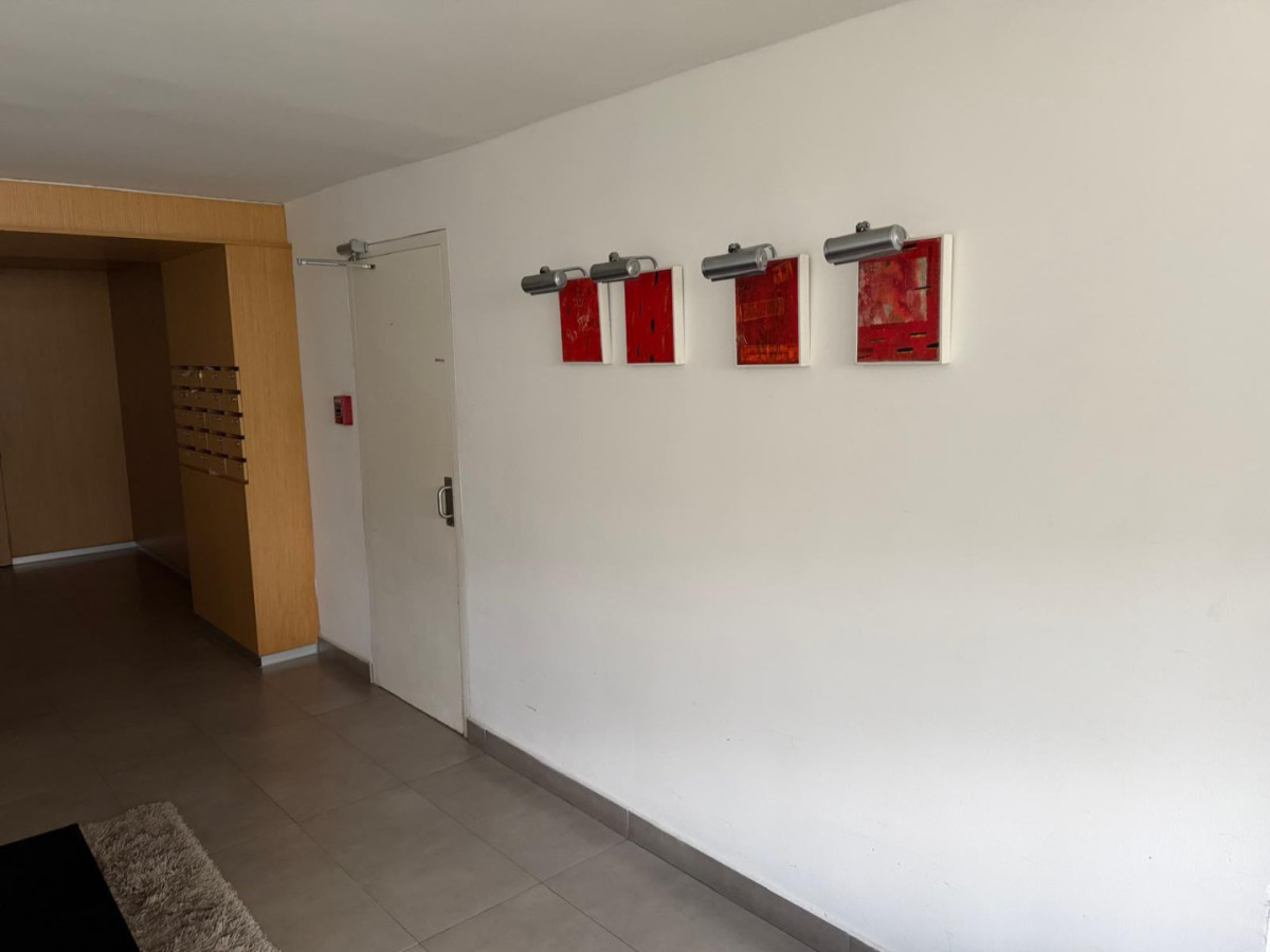 Apartamento ID.6966 - Venta Apartamento Monoambiente Malvin con garaje 