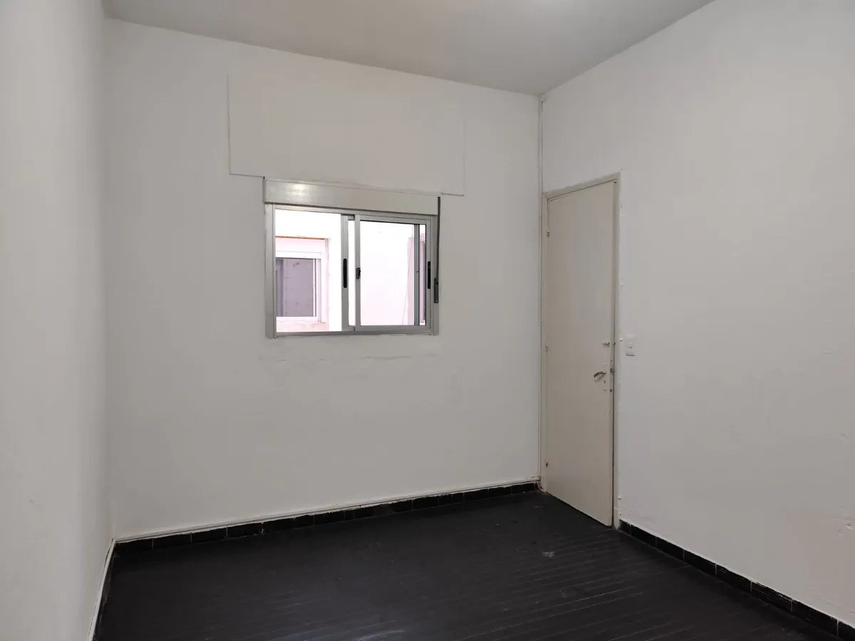 Apartamento ID.5395 - Alquiler Apartamento 2 Dormitorios Tres Cruces con patio