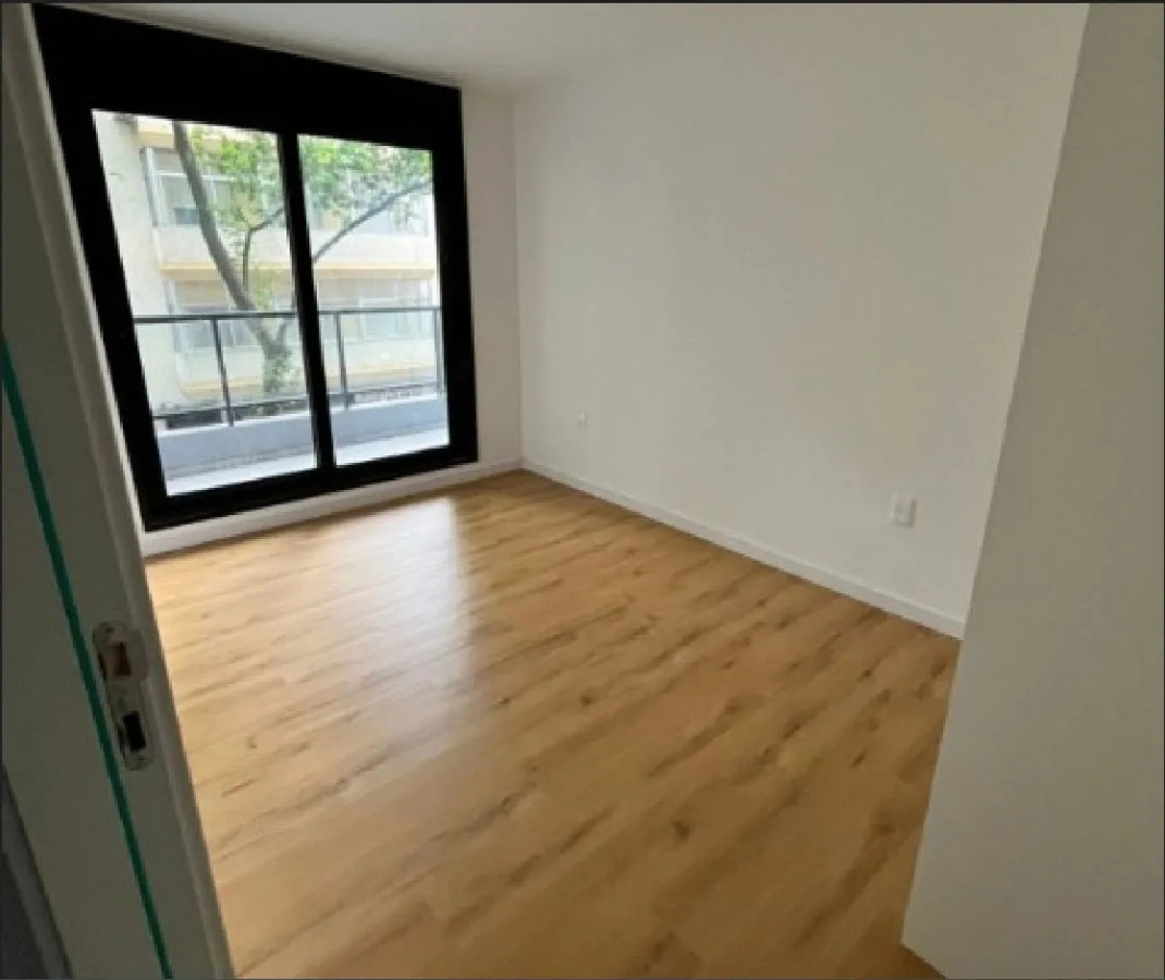 Apartamento ID.6255 - Alquiler Apartamento 1 Dormitorio Cordon con balcon y garaje
