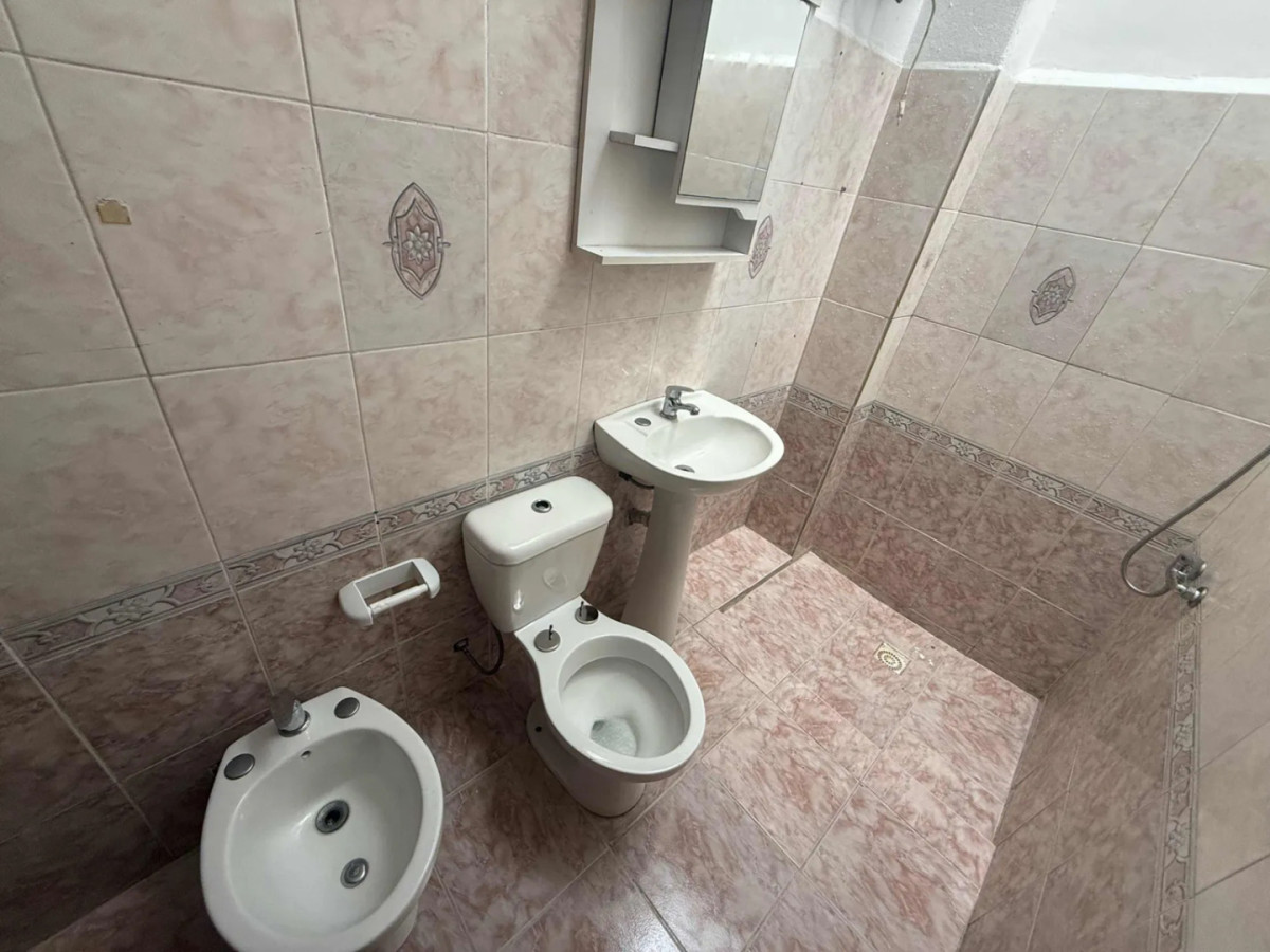 Apartamento ID.5947 - Venta Apartamento tipo Casa 1 Dormitorio Prado