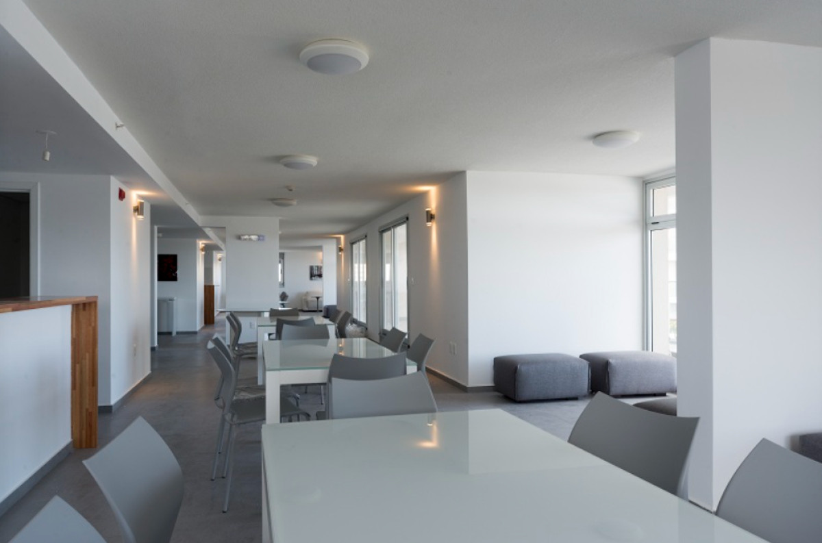Apartamento ID.5241 - Alquiler Apartamento 2 Dormitorios Jacinto Vera con balcon