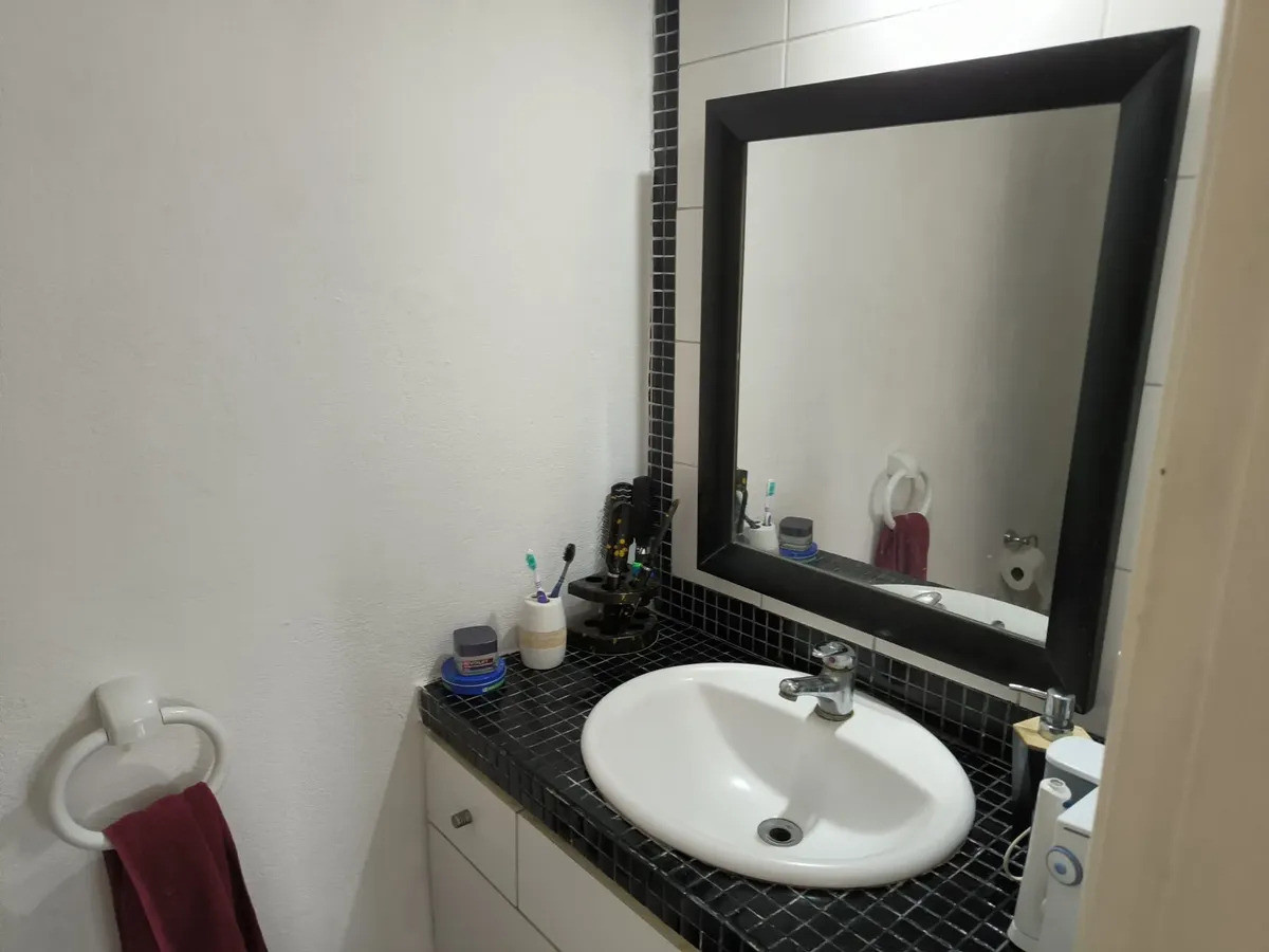 Apartamento ID.6834 - Venta Apartamento 3 Dormitorios Centro con balcon y cochera