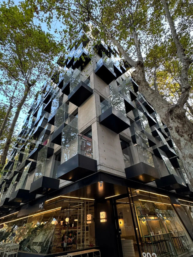 Apartamento ID.5404 - Alquiler o Venta Apartamento 2 Dormitorios Centro con balcon