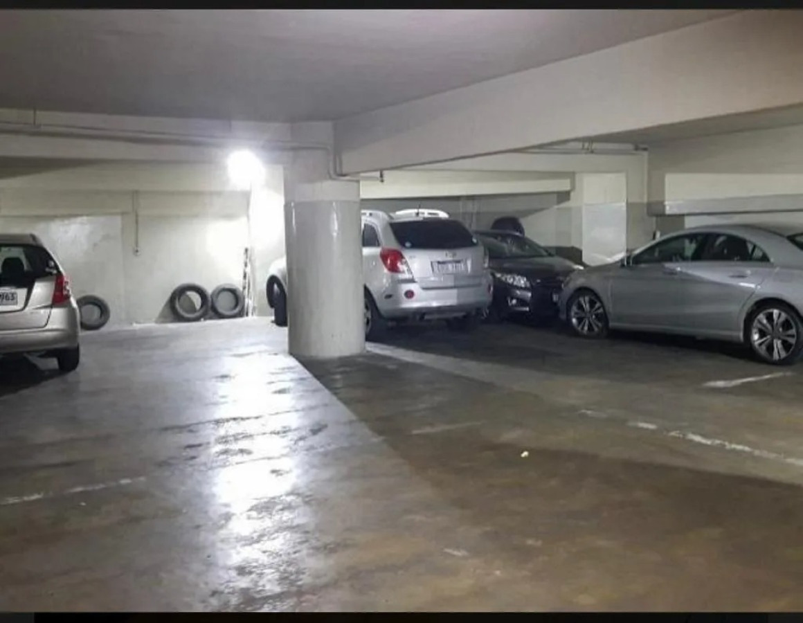 Apartamento ID.4796 - Venta Gran Apartamento, Empresa u Oficinas Inversión Centro