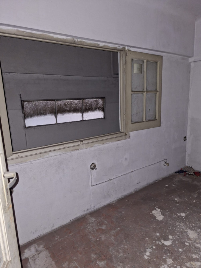 Apartamento ID.6389 - Venta Apartamento a Reciclar Cordon Montevideo Inversion