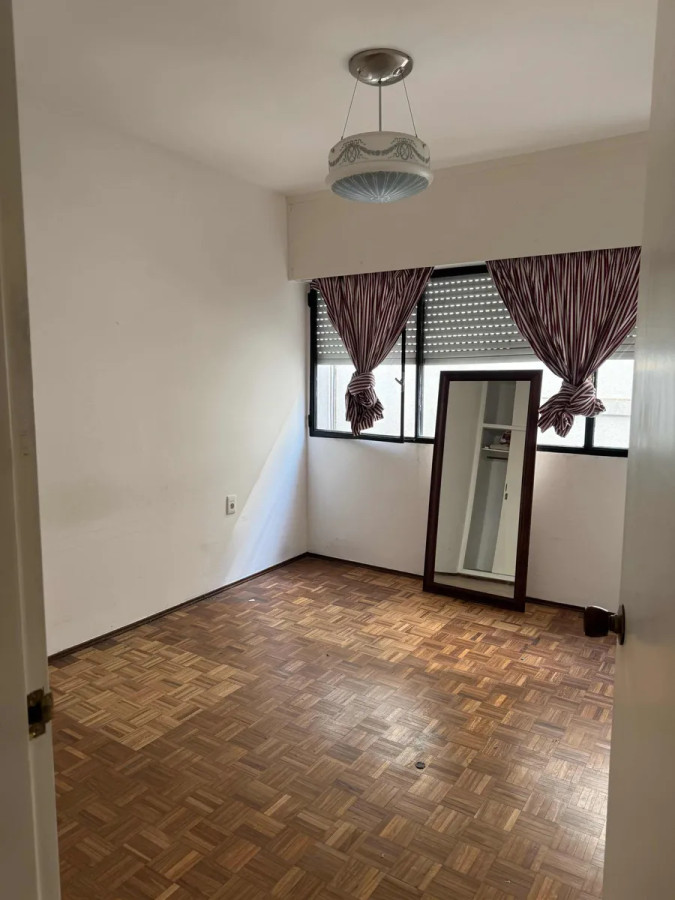 Apartamento ID.5304 - Alquiler Apartamento 3 Dormitorios Punta Carretas con garaje