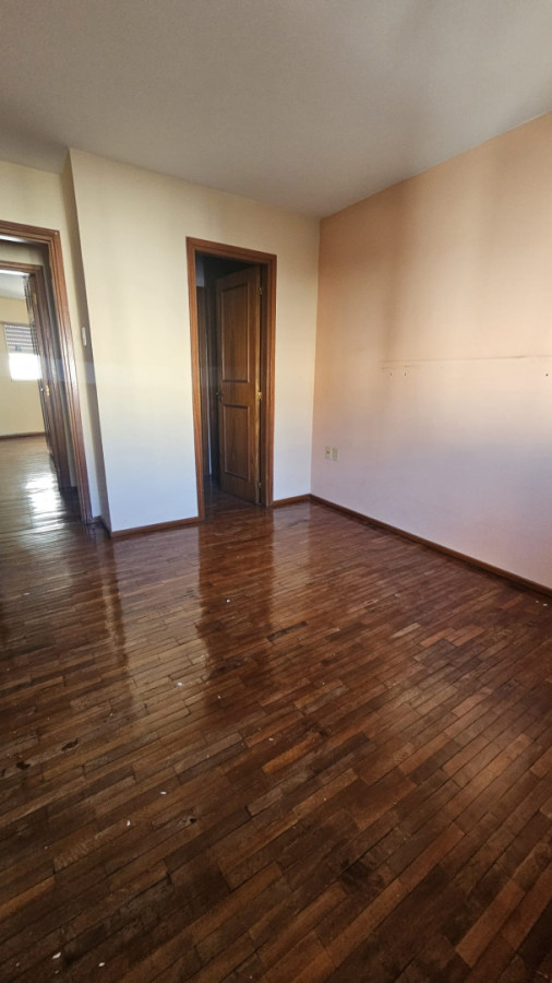 Apartamento ID.6114 - Alquiler Apartamento 3 Dormitorios Pocitos con Balcon