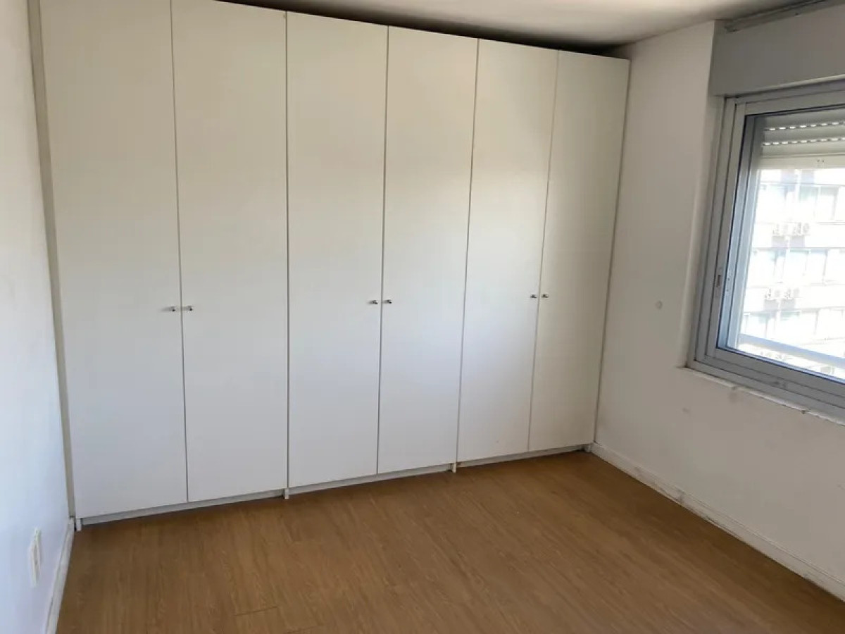 Apartamento ID.5842 - Alquiler Apartamento 2 Dormitorios Mlavin con cochera