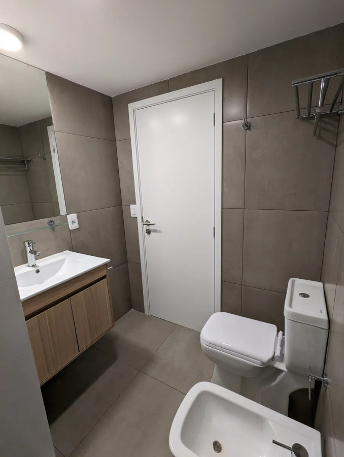 Apartamento ID.5213 - Alquiler Monoambiente Cordon con patio