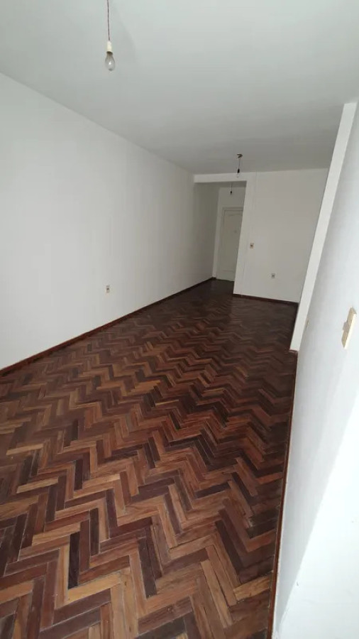 Apartamento ID.5726 - Venta Apartamento 2 Dormitorios La Comercial