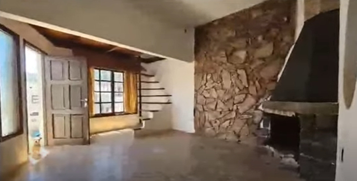 Apartamento ID.5236 - Venta 2 Apartamentos y Galpon Inversion Cerrito