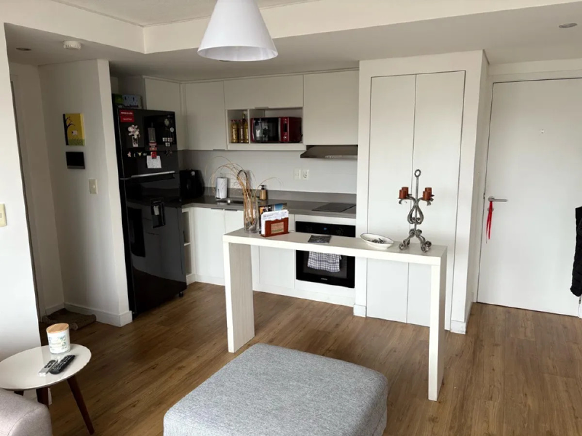 Apartamento ID.4794 - Alquiler Apartamento 1 Dormitorio Malvin con Balcón