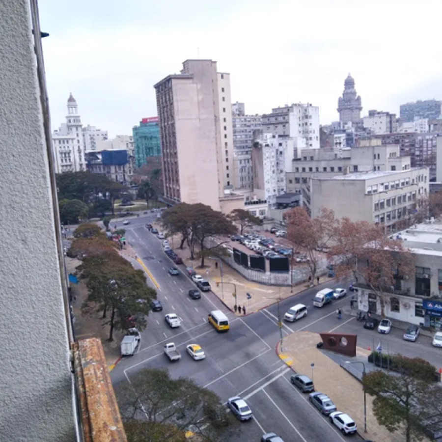 Apartamento ID.4988 - Venta Apartamento 3 Dormitorios Centro Inversion