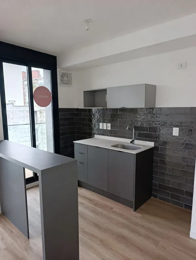 Apartamento ID.6685 - Alquiler o Venta Apartamento 2 Dormitorios Tres Cruces 
