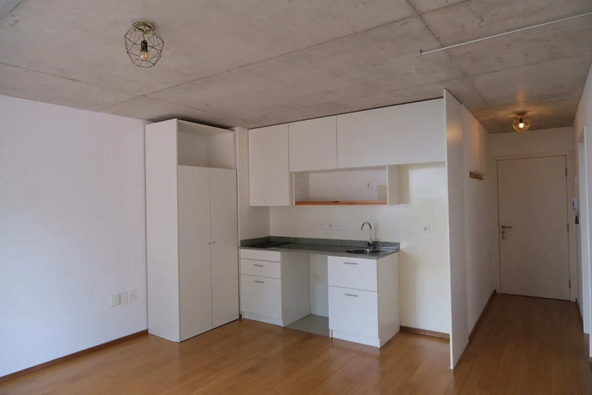 Apartamento ID.6302 - Venta Apartamento Monoambiente Pocitos con balcon 