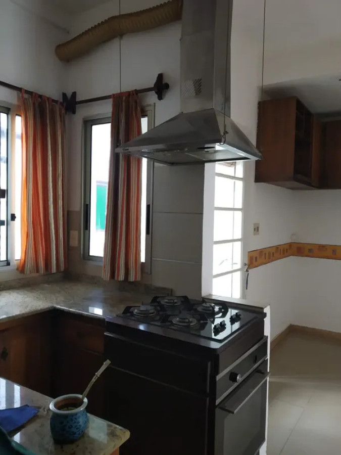 Apartamento ID.6091 - Alquiler Apartamento 2 Dormitorios Centro