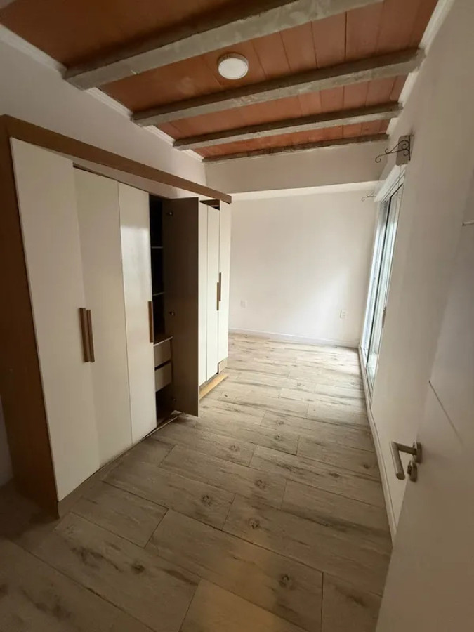 Apartamento ID.6717 - Alquiler Apartamento 1 Dormitorio Barrio Sur con patio