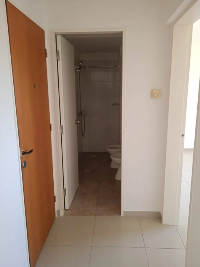 Apartamento ID.4892 - Alquiler Traspaso de Apartamento 1 Dormitorio Parque Batlle 