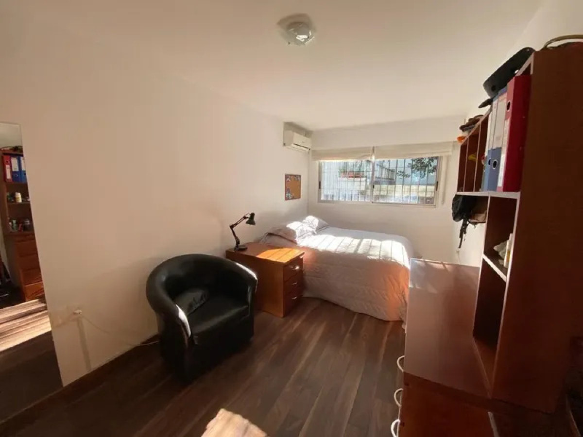 Apartamento ID.6805 - Venta Apartamento 2 Dormitorios Punta Carretas balcon y cochera
