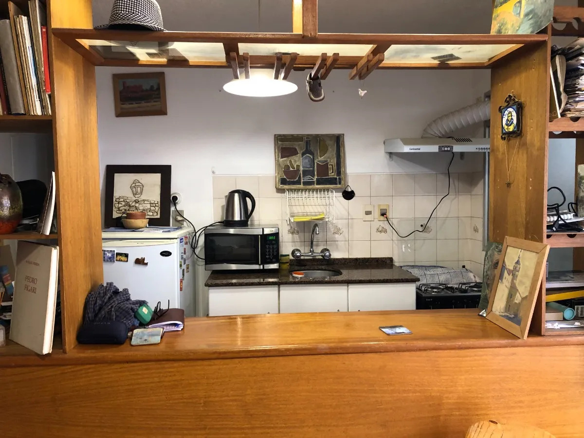 Apartamento ID.4765 - Venta Apartamento 1 Dormitorio Ciudad Vieja con terraza 
