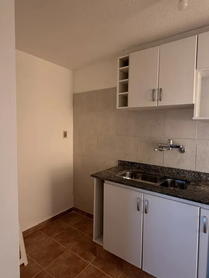 Apartamento ID.6614 - Alquiler Apartamento 2 Dormitorios La Blanqueada 
