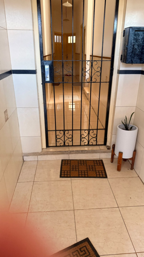 Apartamento ID.6725 - Alquiler 1 o 2 Dormitorios Goes con Balcon