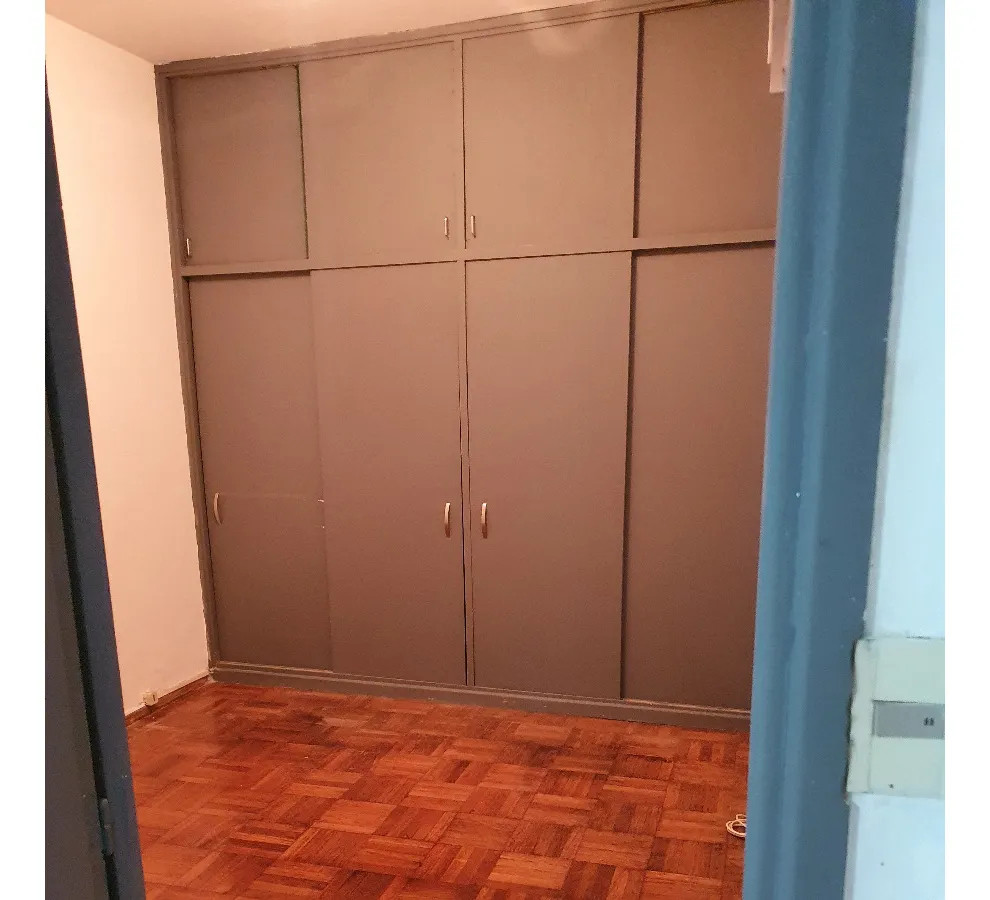 Apartamento ID.4772 - Venta Apartamento 1 Dormitorio La Comercial con patio