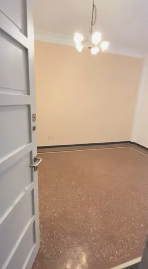 Apartamento ID.6831 - Alquiler Apartamento 2 Dormitorios Brazo Oriental con garaje