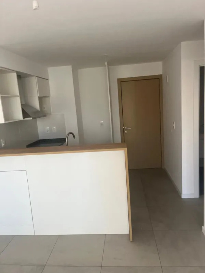 Apartamento ID.6654 - Alquiler Apartamento 1 Dormitorio Centro con balcon