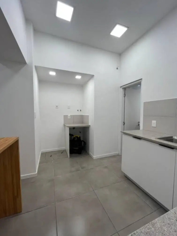 Apartamento ID.6241 - Venta Duplex 2 Dormitorios Aguada con terraza y azotea