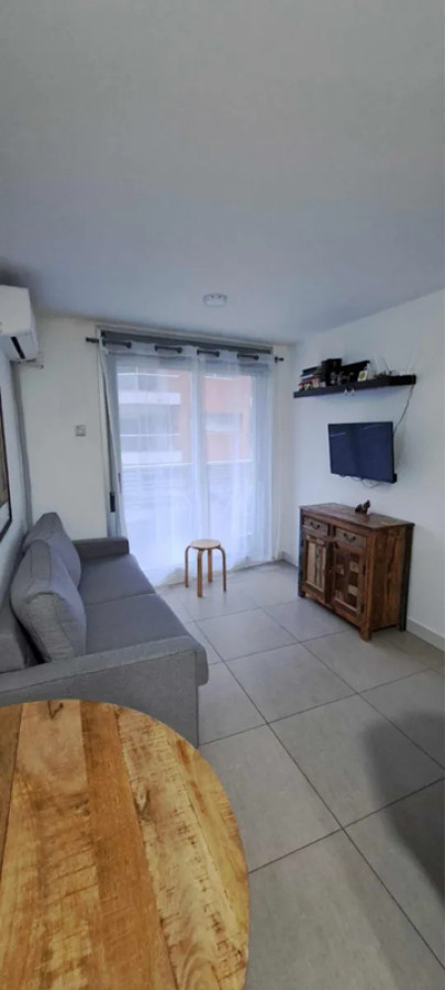 Apartamento ID.5012 - Alquiler Traspaso Apartamento 2 Dormitorios Pocitos Cochera