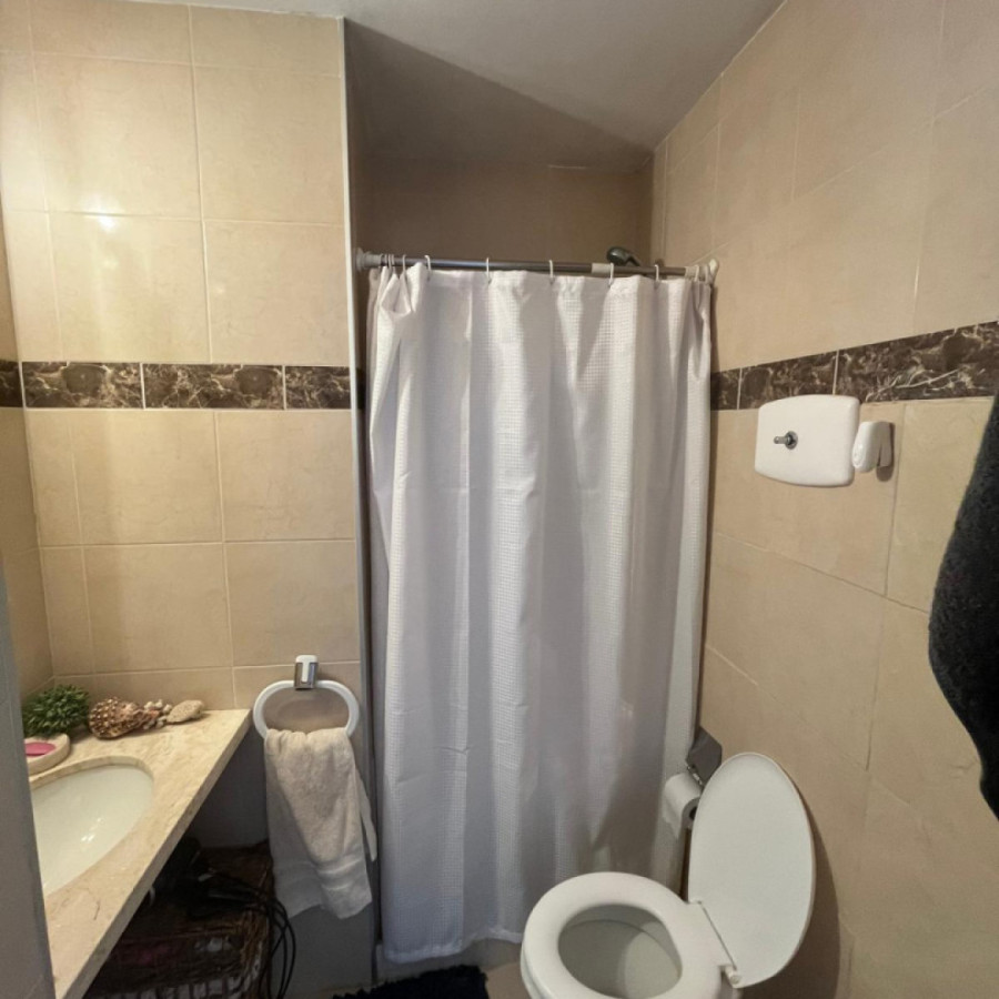 Apartamento ID.5843 - Alquiler Apartamento 1 Dormitorio Pocitos con Balcon 