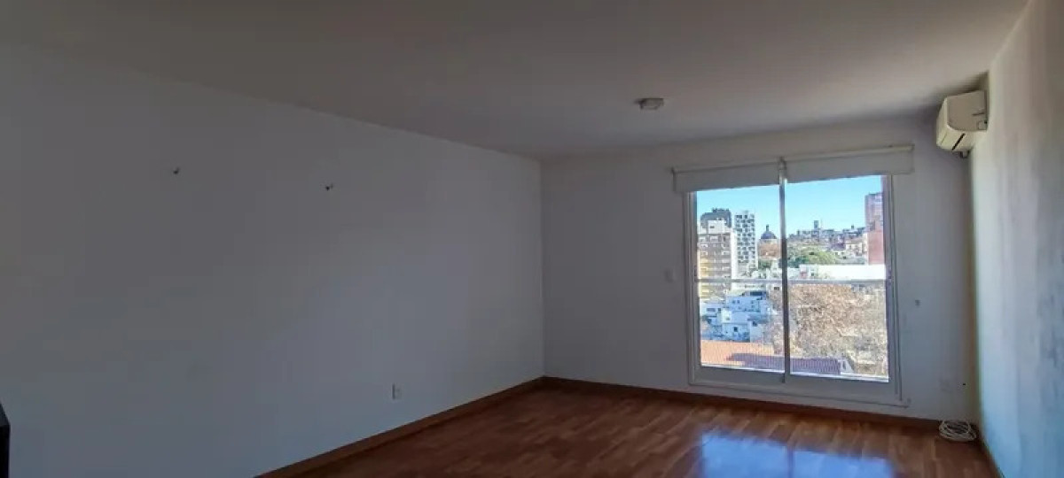 Apartamento ID.6668 - Alquiler Apartamento 2 Dormitorios Cordon con balcon