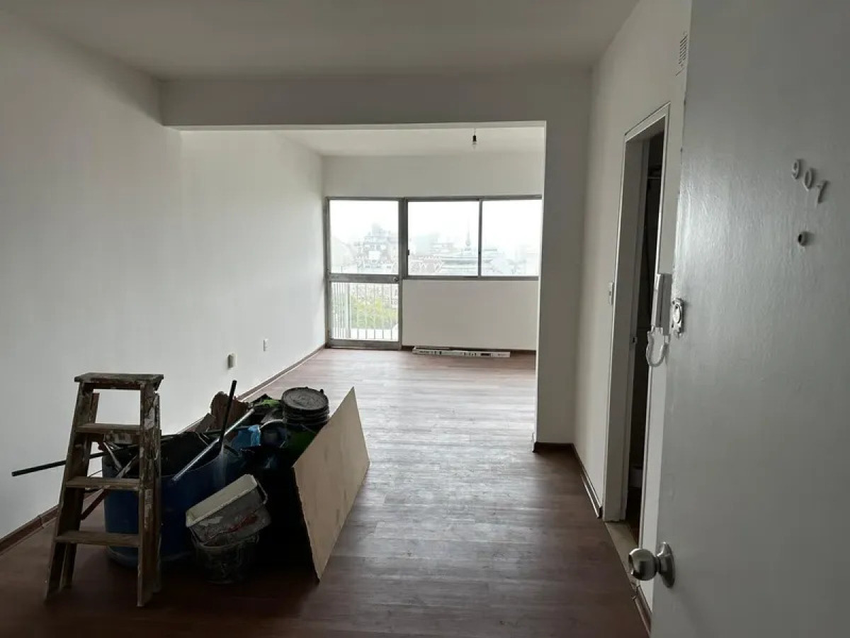 Apartamento ID.6803 - Alquiler Monoambiente Cordon con balcon 
