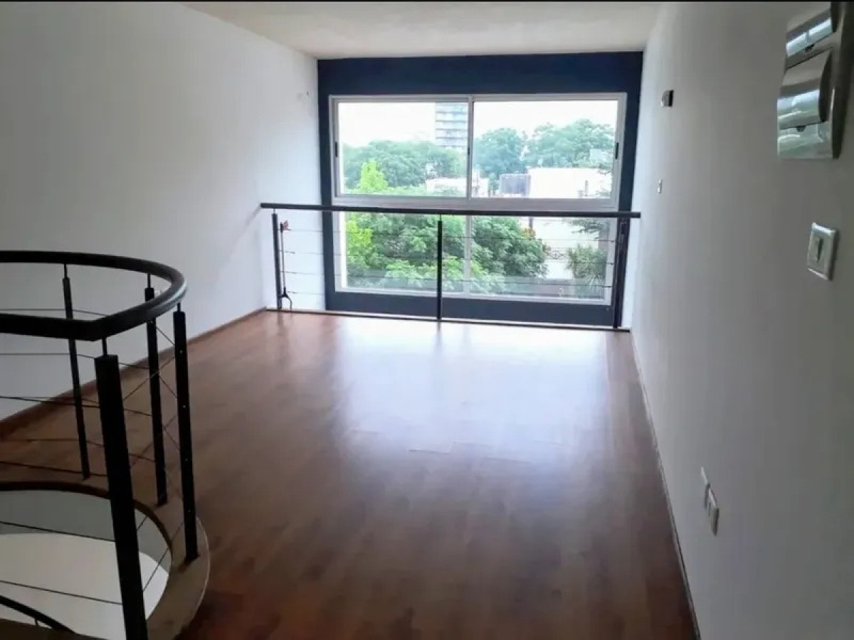 Apartamento ID.6463 - Alquiler Apartamento Duplex 1 Dormitorio Pocitos 