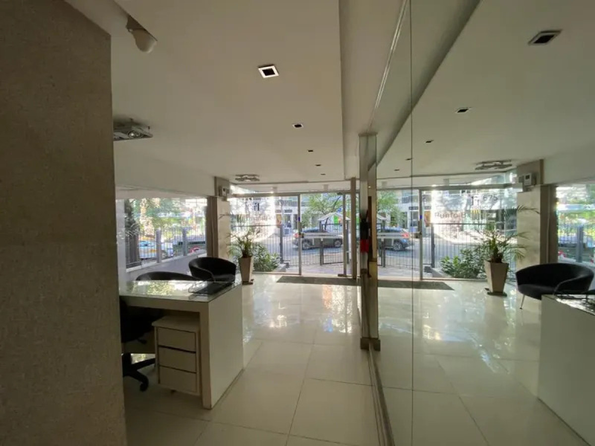 Apartamento ID.6805 - Venta Apartamento 2 Dormitorios Punta Carretas balcon y cochera