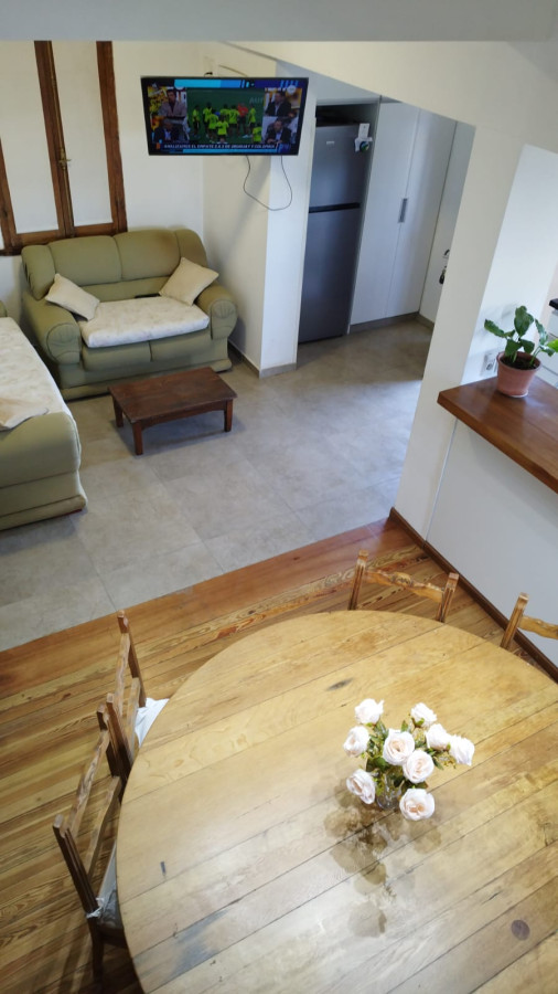 Casa ID.3174 - Venta Casa 5 Dormitorios Sayago con Barbacoa y Galpón