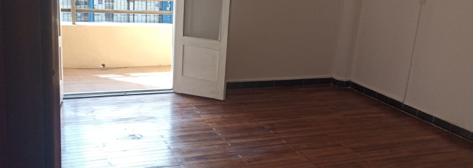 Venta Casa 4 Dormitorios Unión con balcón