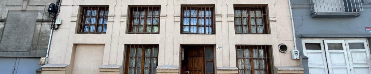 Venta Casa con Renta Inversión 6 Dormitorios Goes con Patio
