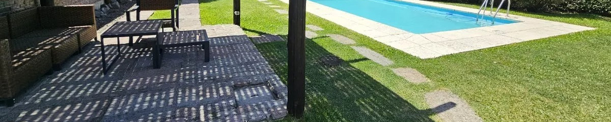 Venta Terreno con 2 Casas Malvín Sur con Barbacoa y Piscina