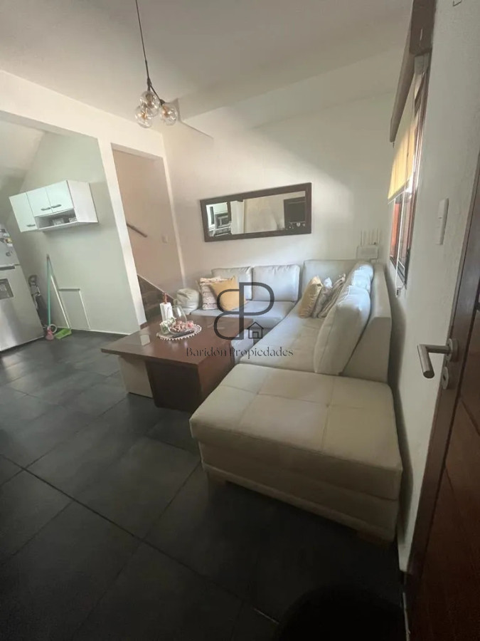 Casa ID.7071 - Alquiler Casa 3 Dormitorios Goes con patio con parrillero