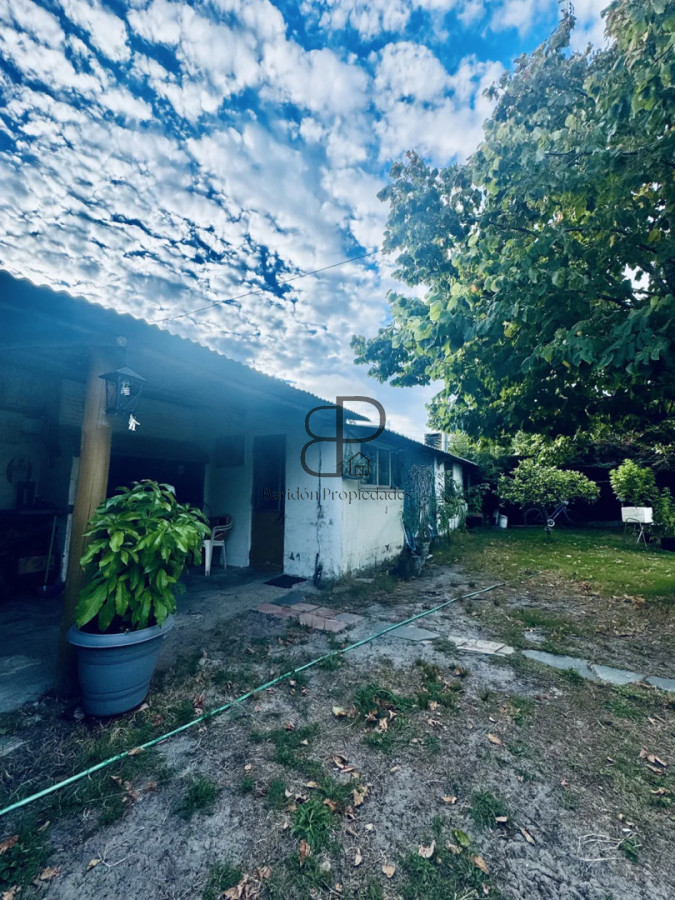 Casa ID.6081 - Venta Casa y Apartamento Padron Unico Solymar con Barbacoa