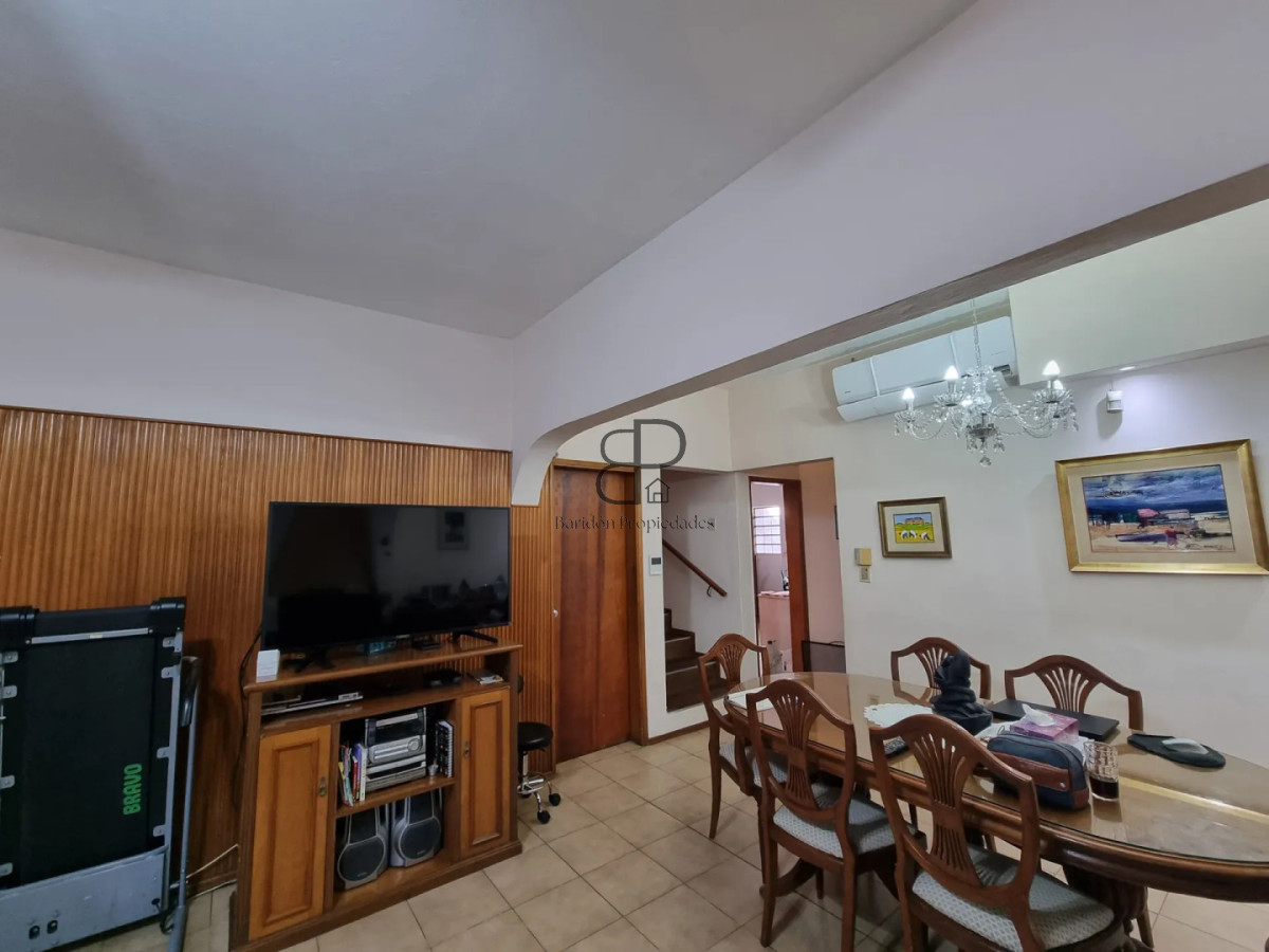 Casa ID.6893 - Venta 2 Casas independientes un Padron La Banqueada Inversion