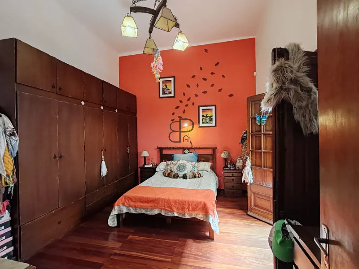 Casa ID.7005 - Venta Casa 2 Dormitorios Reducto con terraza con parrillero 