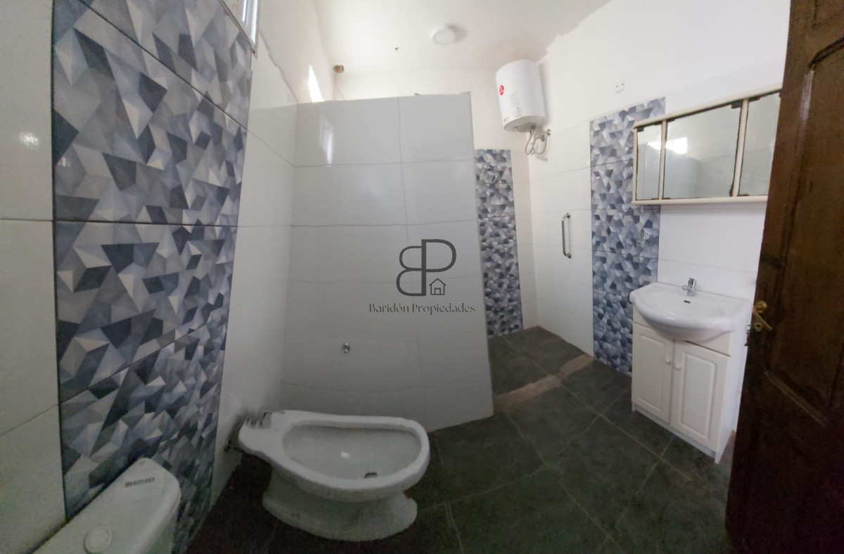 Casa ID.5867 - Venta Casa Nueva con Renta 8,6% 4 Dormitorios Paso Molino 